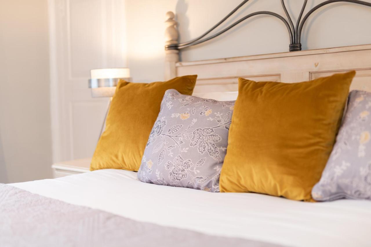 Jersey Arms Hotel Μπίσεστερ Εξωτερικό φωτογραφία